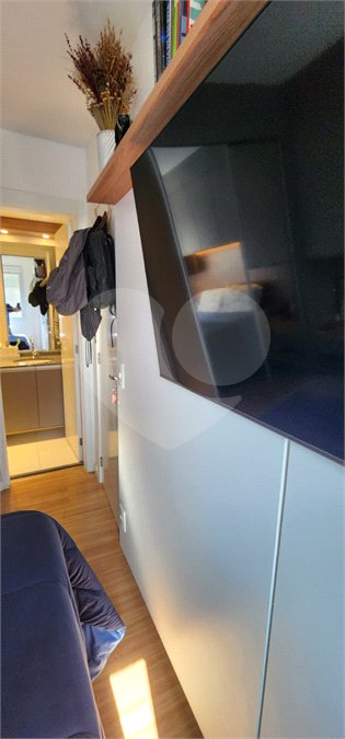 Apartamento à venda ou para alugar com 1 suíte em República, São Paulo, SP