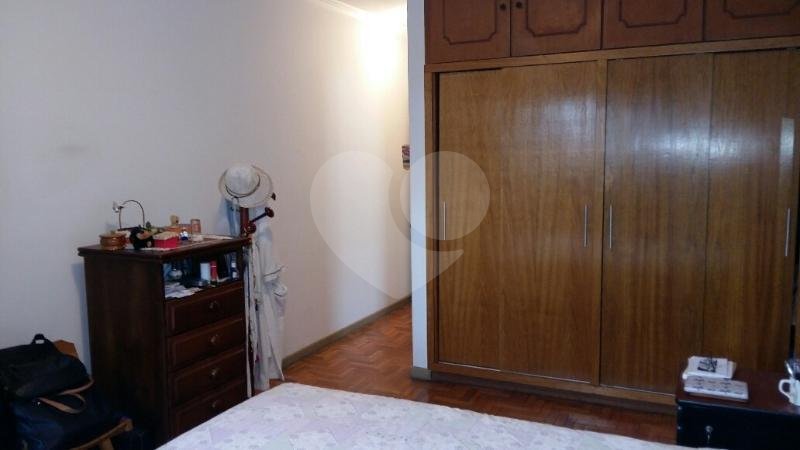 Sobrado à venda com 3 quartos, sendo 1 suíte, em Vila Mascote, São Paulo, SP