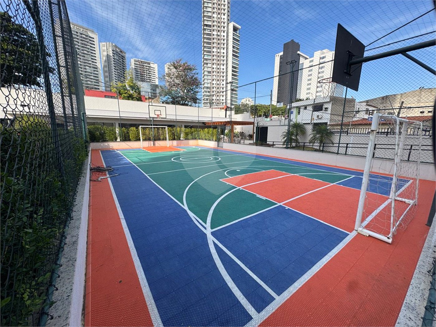 Apartamento à venda ou para alugar com 2 suítes em Jardim Faculdade, Sorocaba, SP