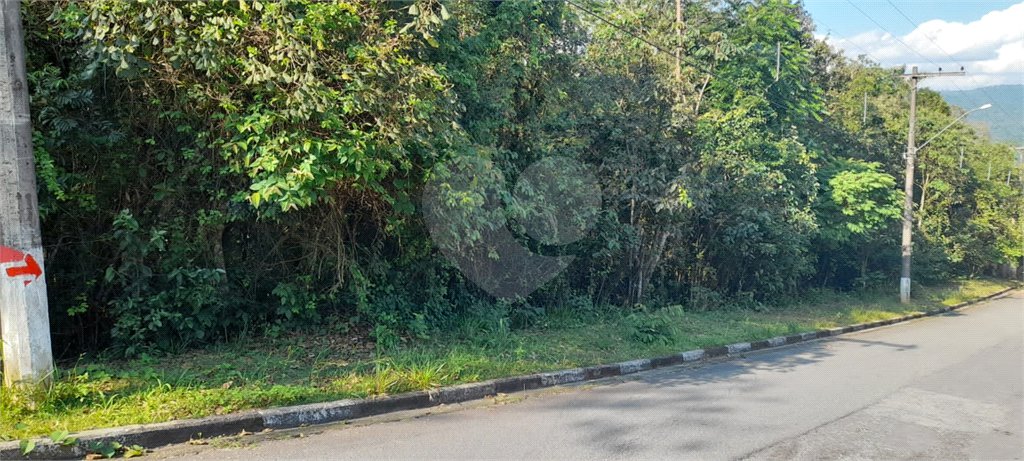 Terreno à venda no condomínio Alpes da Cantareira, Mairiporã - SP