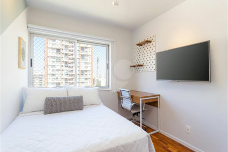Apartamento à venda com 4 quartos, sendo 1 suíte, em Vila Cordeiro, São Paulo, SP