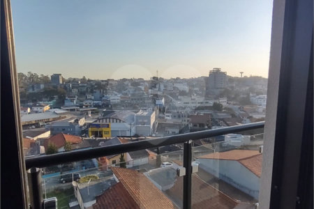 Sobrado à venda com 3 suítes,  em Jardim Planalto, Arujá, SP