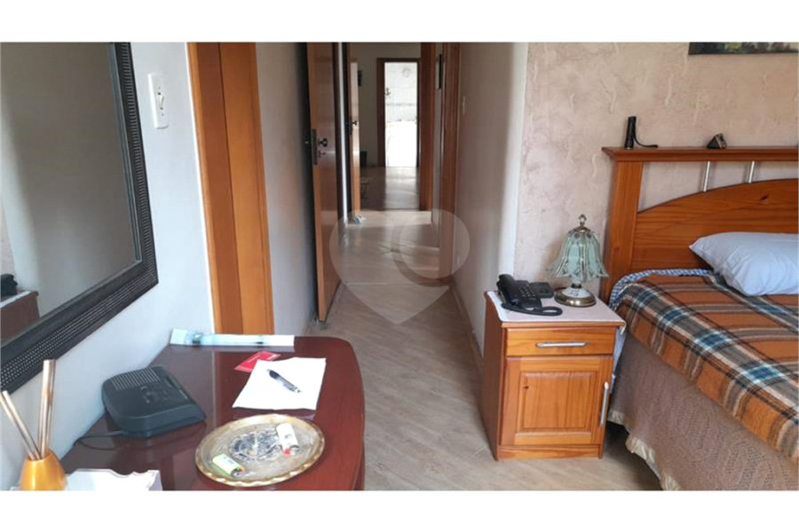Apartamento à venda com 3 quartos, sendo 1 suíte, em Santana, São Paulo, SP