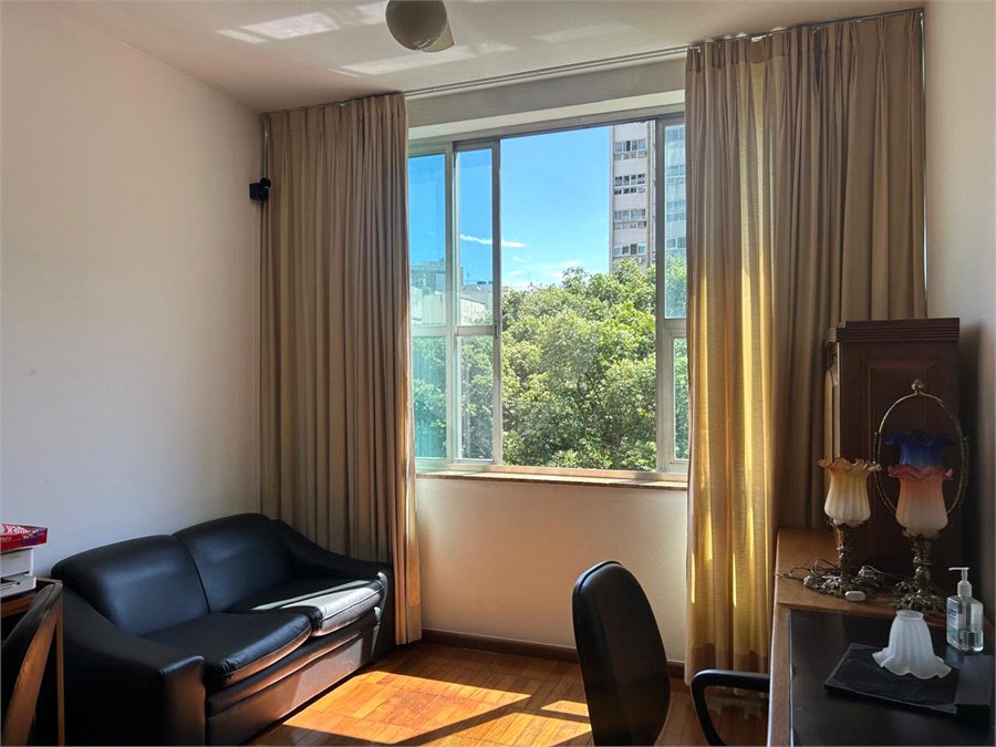 Apartamento à venda com 4 quartos, sendo 2 suítes, em Tijuca, Rio de Janeiro, RJ