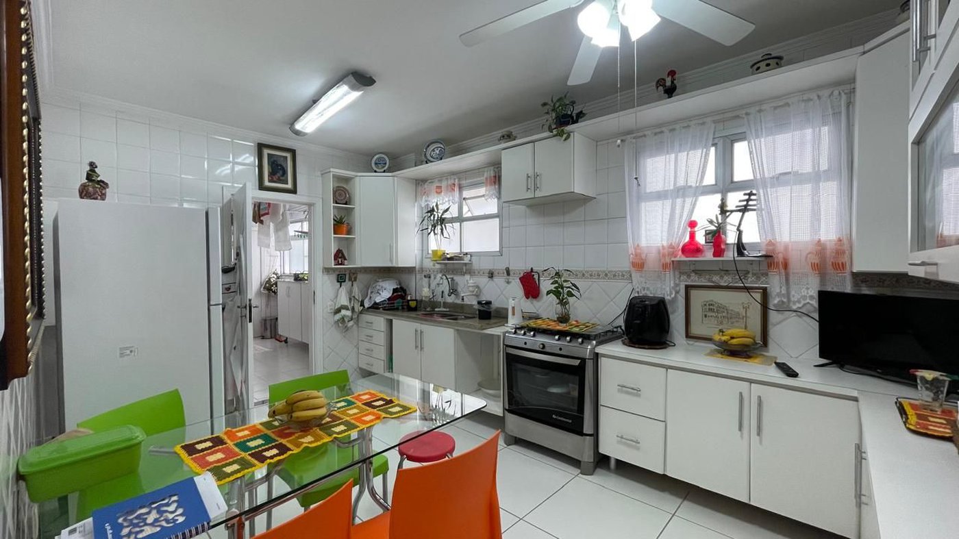 Apartamento com 3 dormitórios à venda, 150 m² por R$ 1.650.000,00 - Ponta da Praia - Santos/SP