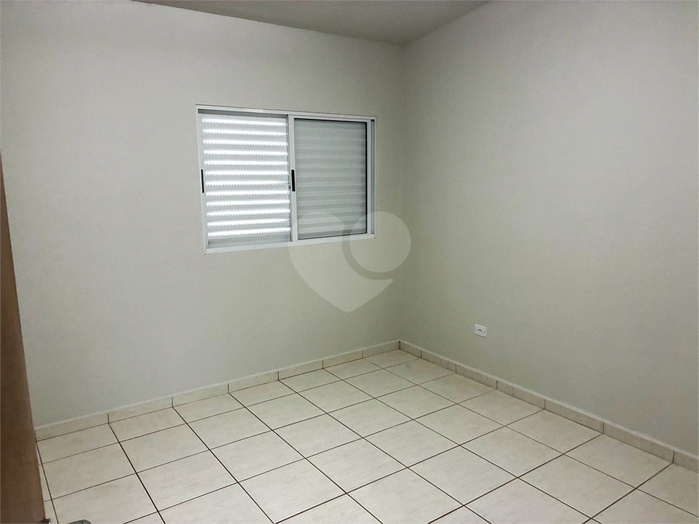 Casa à venda com 2 quartos em Taboão, São Roque, SP