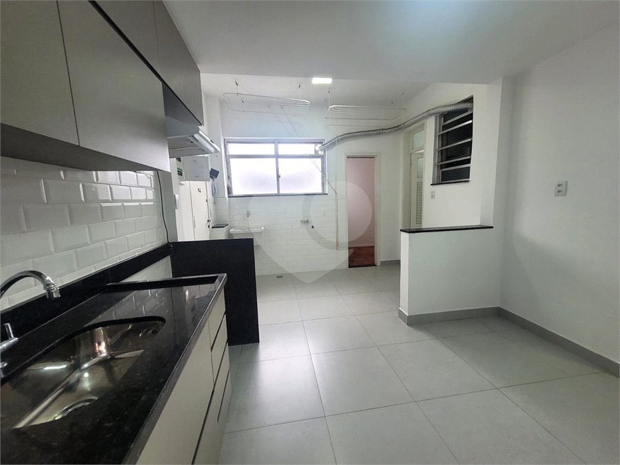 Apartamento à venda com 3 quartos, sendo 1 suíte, em Tijuca, Rio de Janeiro, RJ