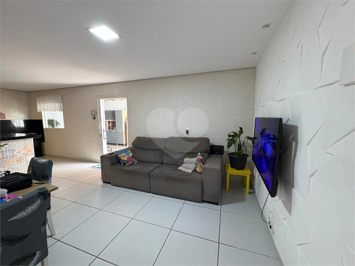 Casa à venda com 2 quartos, sendo 1 suíte,  em Portal dos Pinheiros Iii, Itapetininga, SP
