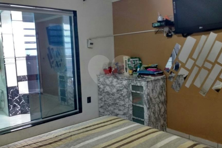 Sobrado à venda com 3 quartos, sendo 1 suíte, em Freguesia do Ó, São Paulo, SP