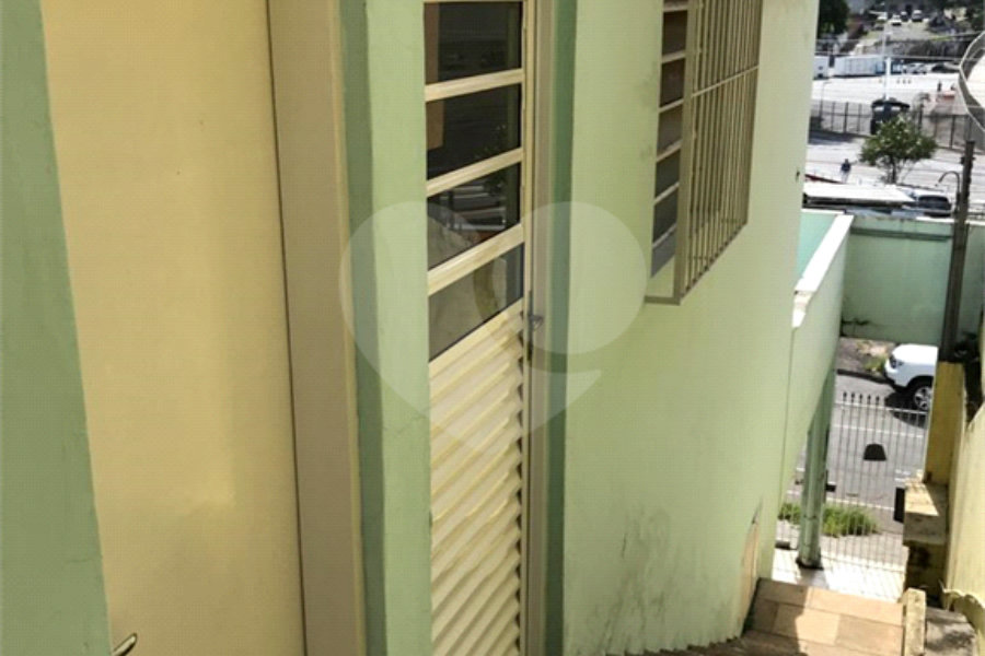 Casa à venda com 3 quartos, sendo 1 suíte, em Morumbi, São Paulo, SP