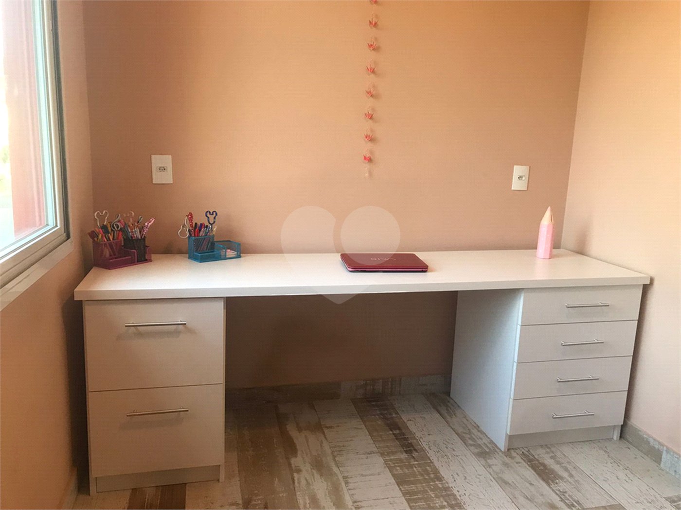 Casa à venda com 3 quartos, sendo 2 suítes,  no condomínio Morada do Bosque, Vinhedo - SP