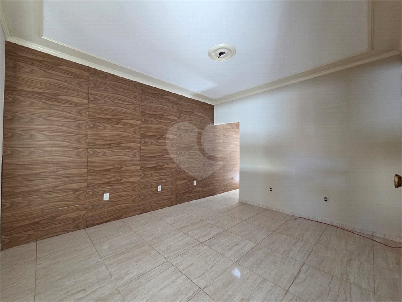 Casa à venda com 3 quartos, sendo 1 suíte, em Vila José Salem, Itapetininga, SP