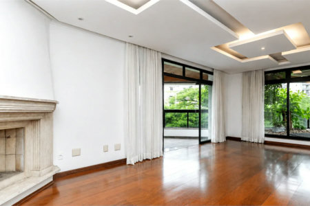 Apartamento à venda com 4 quartos, sendo 2 suítes, em Brooklin Paulista, São Paulo, SP