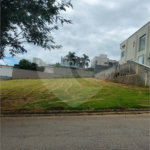 Terreno à venda no condomínio Figueira Garden, Atibaia - SP