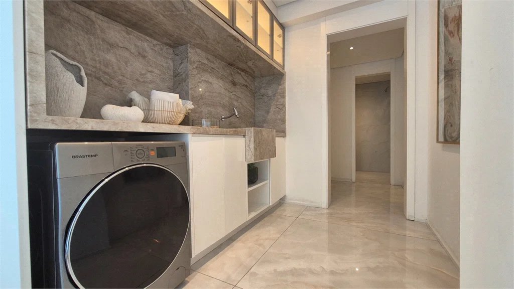 Apartamento à venda com 4 quartos, sendo 2 suítes, em Butantã, São Paulo, SP