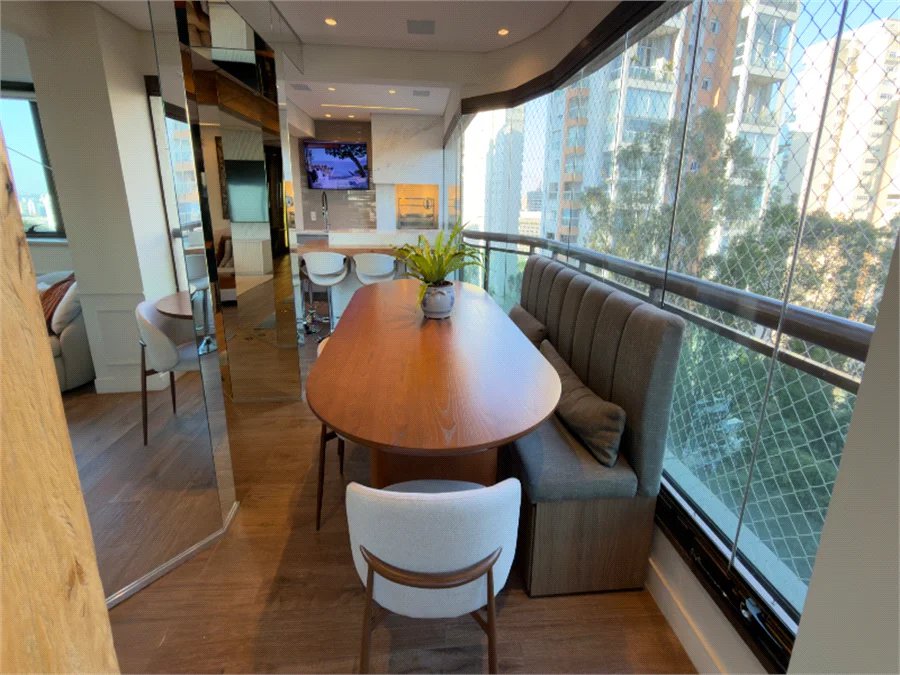 Apartamento à venda ou para alugar com 4 suítes em Jardim Fonte do Morumbi, São Paulo, SP