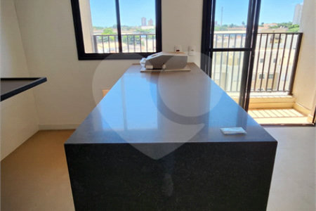 Apartamento à venda com 2 quartos, sendo 1 suíte,  no Centro, Araraquara, SP
