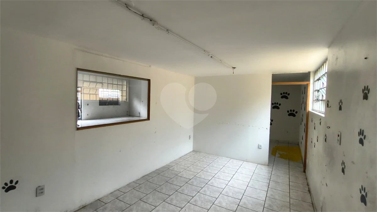 Salão Comercial para Locação em Vinhedo - SP