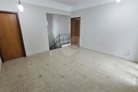 Casa Locação e Venda Condomínio Portal de Itaici 04 Dormitórios 02 suítes