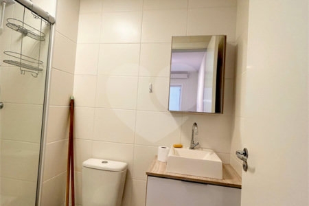 Apartamento para alugar com 1 suíte em Chácara Santo Antônio, São Paulo, SP