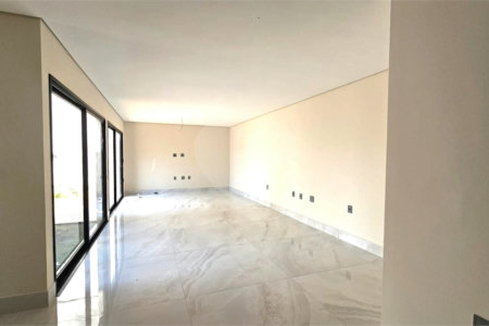 Casa à venda com 4 suítes no condomínio Villa Suiça, São Paulo - SP