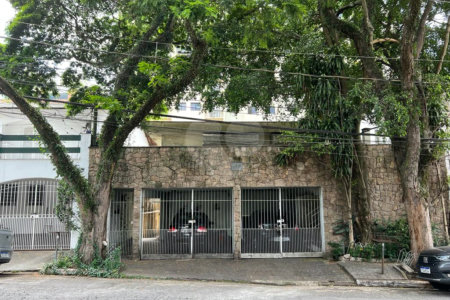 Casa à venda com 4 quartos, sendo 1 suíte, em Jardim das Vertentes, São Paulo, SP