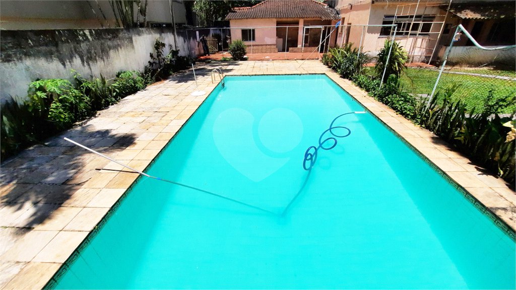 Terreno à venda com 1 suíte em Freguesia (jacarepaguá), Rio de Janeiro, RJ
