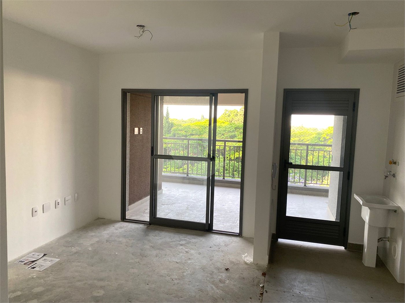 Apartamento à venda com 2 suítes em Pinheiros, São Paulo, SP