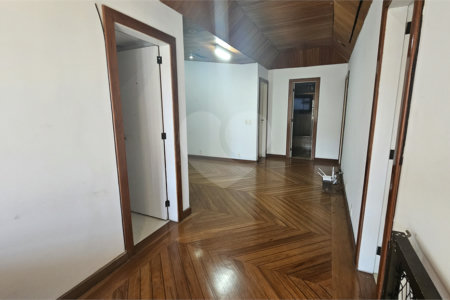Casa em condomínio à venda com 5 quartos, sendo 3 suítes, em Barra da Tijuca, Rio de Janeiro, RJ