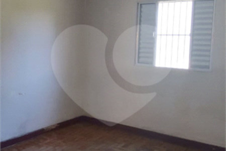 Casa à venda com 2 quartos em Jardim Santa Helena, Suzano, SP