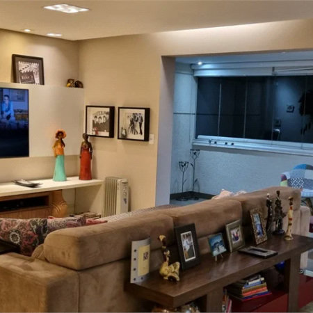 Apartamento à venda com 3 suítes em Jardim Londrina, São Paulo, SP