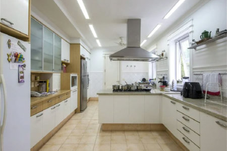 Casa à venda com 5 suítes no condomínio Pignatari, São Paulo - SP