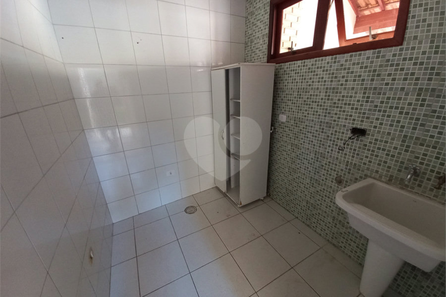 Sobrado à venda com 3 quartos, sendo 1 suíte, em Morumbi, São Paulo, SP