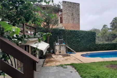 Casa à venda com 6 quartos, sendo 3 suítes, em Rolinópolis, São Paulo, SP