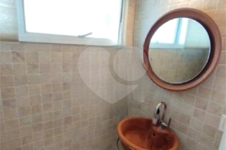 Casa à venda com 5 quartos, sendo 4 suítes,  em Parque dos Príncipes, São Paulo, SP