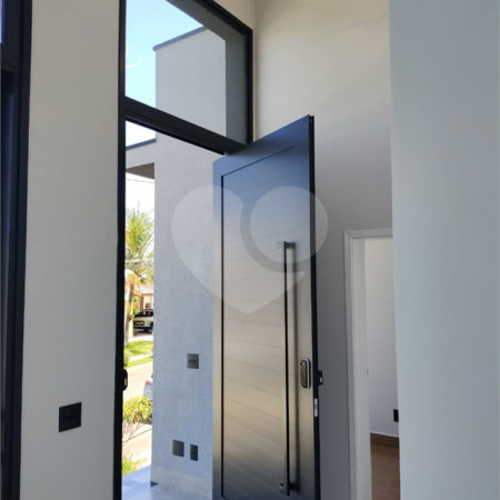Casa à venda com 3 quartos, sendo 1 suíte,  no condomínio Madre Maria Vilac, Valinhos - SP