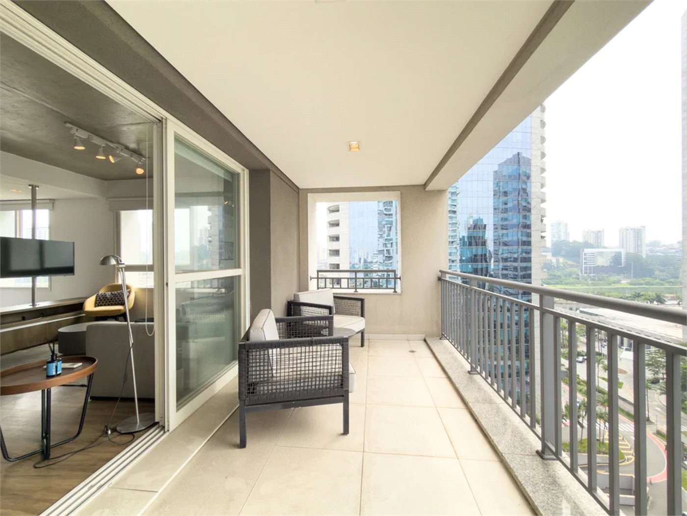 Apartamento à venda com 1 suíte em Cidade Monções, São Paulo, SP