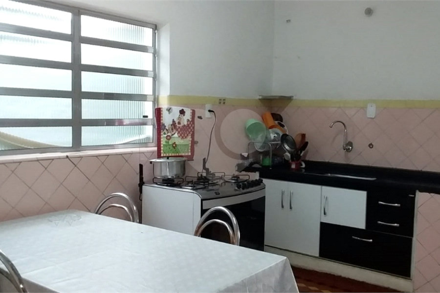 Casa à venda com 2 quartos em Horto Florestal, São Paulo, SP