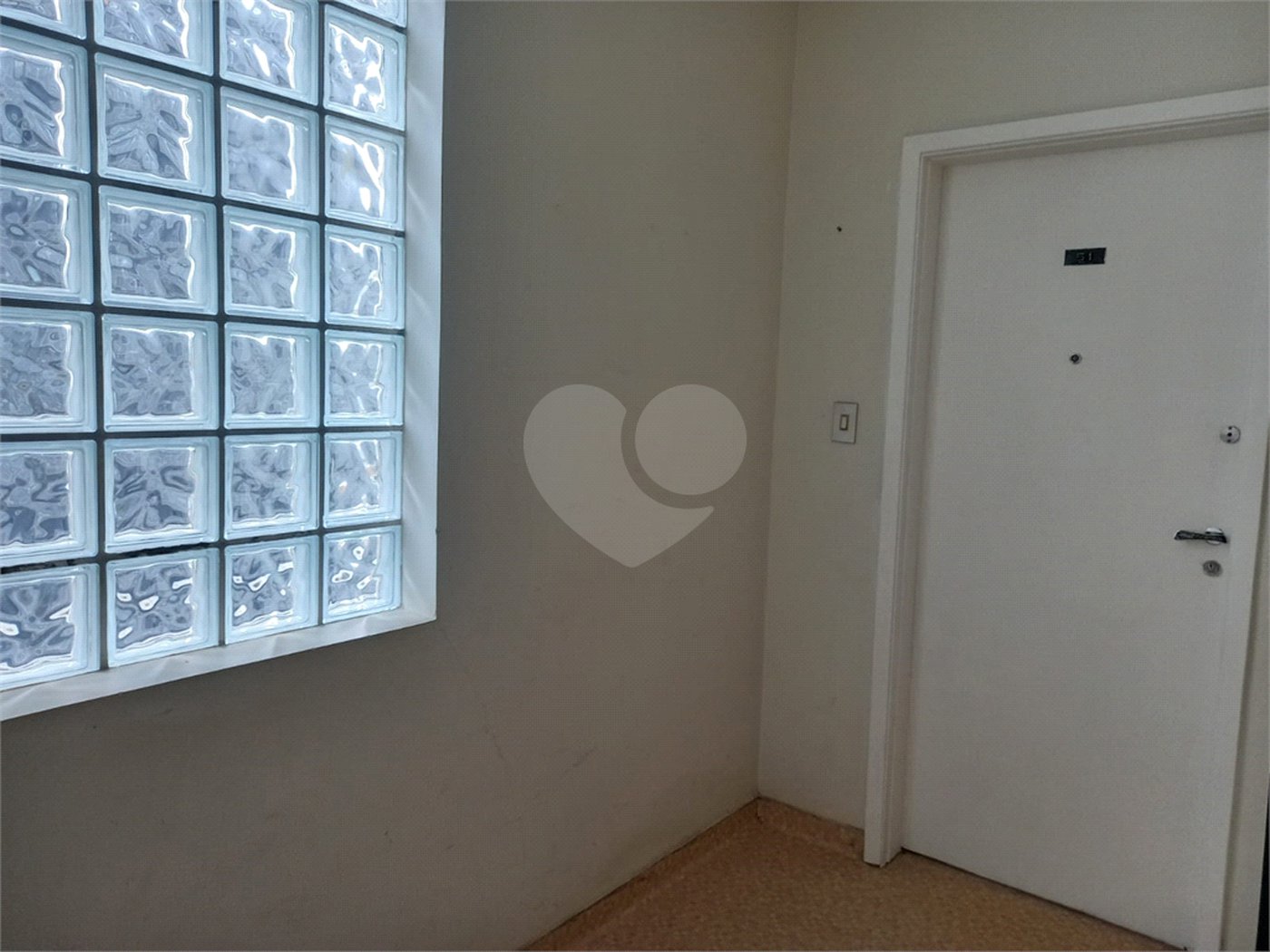 Apartamento à venda com 3 quartos, sendo 1 suíte, em Pinheiros, São Paulo, SP