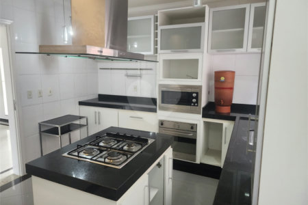 Casa à venda com 3 quartos, sendo 1 suíte, no condomínio Terras de São Francisco, Vinhedo - SP