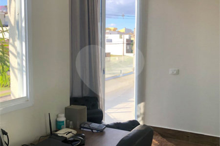Casa à venda com 3 quartos, sendo 1 suíte,  no condomínio Costa das Areias, Salto - SP