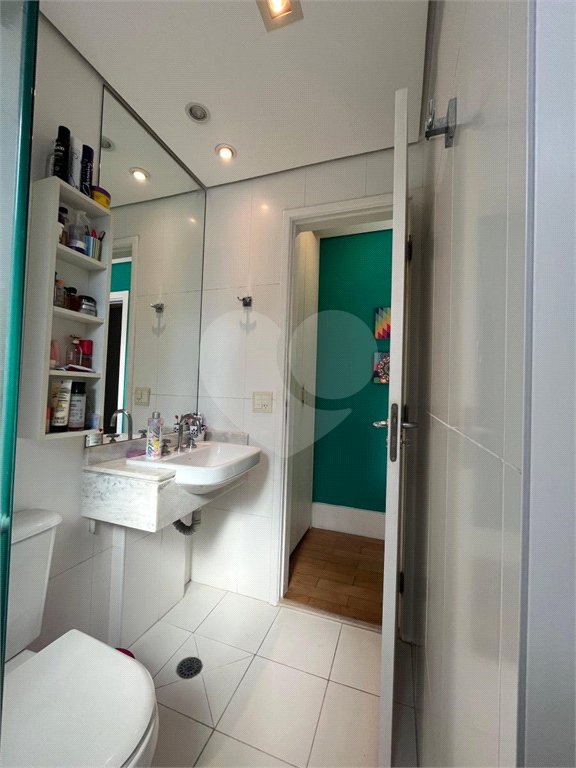 Apartamento à venda com 3 quartos, sendo 2 suítes, em Vila Mariana, São Paulo, SP