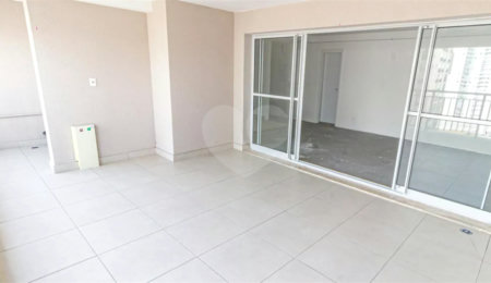 Apartamento à venda com 3 suítes em Brás, São Paulo, SP