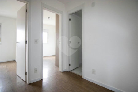 Apartamento à venda ou para alugar com 3 quartos, sendo 1 suíte, em Jardim Vazani, São Paulo, SP