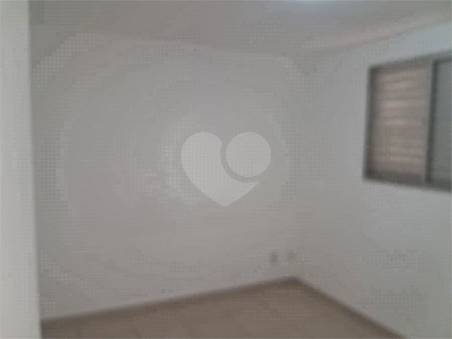 Apartamento à venda com 2 quartos em Distrito Industrial Miguel Abdelnur, São Carlos, SP