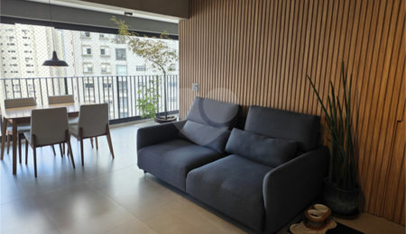 Apartamento à venda ou para alugar com 3 quartos, sendo 1 suíte,  em Vila Olímpia, São Paulo, SP
