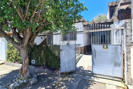 Casa à venda com 3 quartos, sendo 1 suíte, em Campo Grande, Rio de Janeiro, RJ