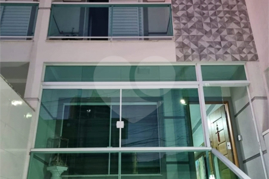 Sobrado à venda com 3 suítes em Água Fria, São Paulo, SP