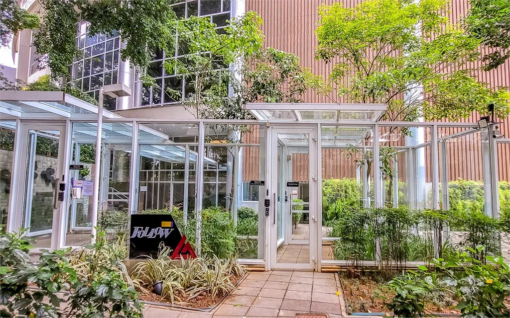 Apartamento à venda ou para alugar com 1 quarto em Vila Gertrudes, São Paulo, SP