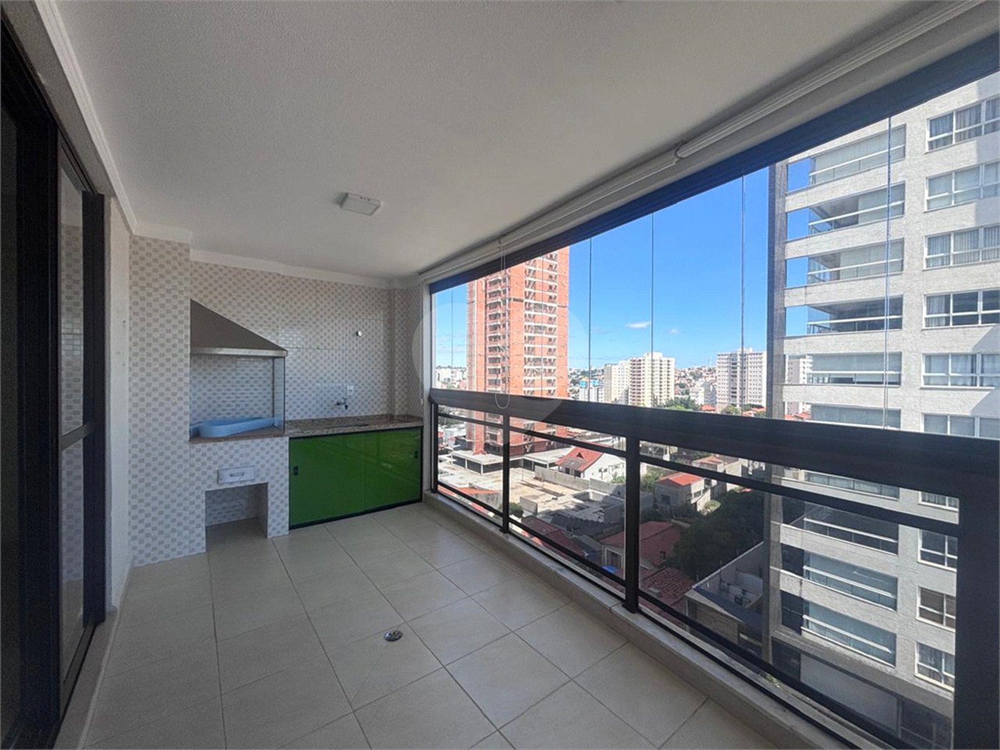 Apartamento à venda com 3 quartos, sendo 1 suíte,  em Vila Independência, Sorocaba, SP